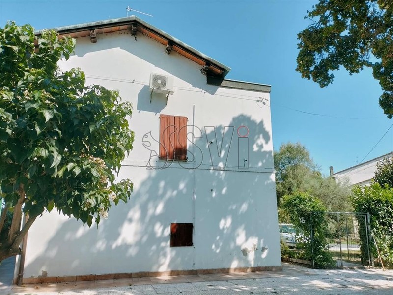fotografie - Casa Indipendente Faenza (RA)  